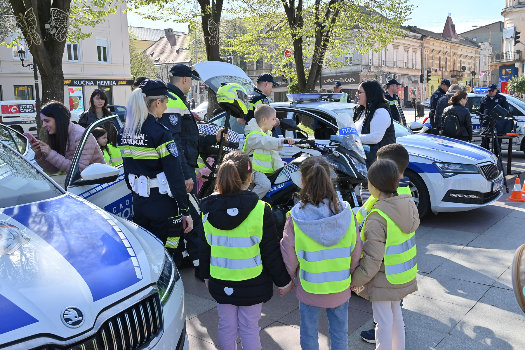 Пролећни трг Рума