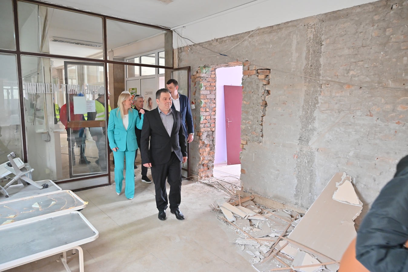 Обилазак радова на реконструкцији Дома здравља „Рума“